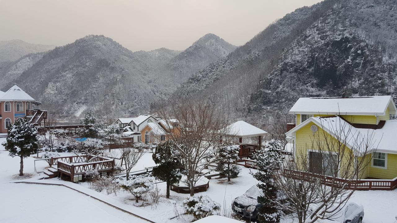 Ecopia Pension Pyeongchang Eksteriør bilde